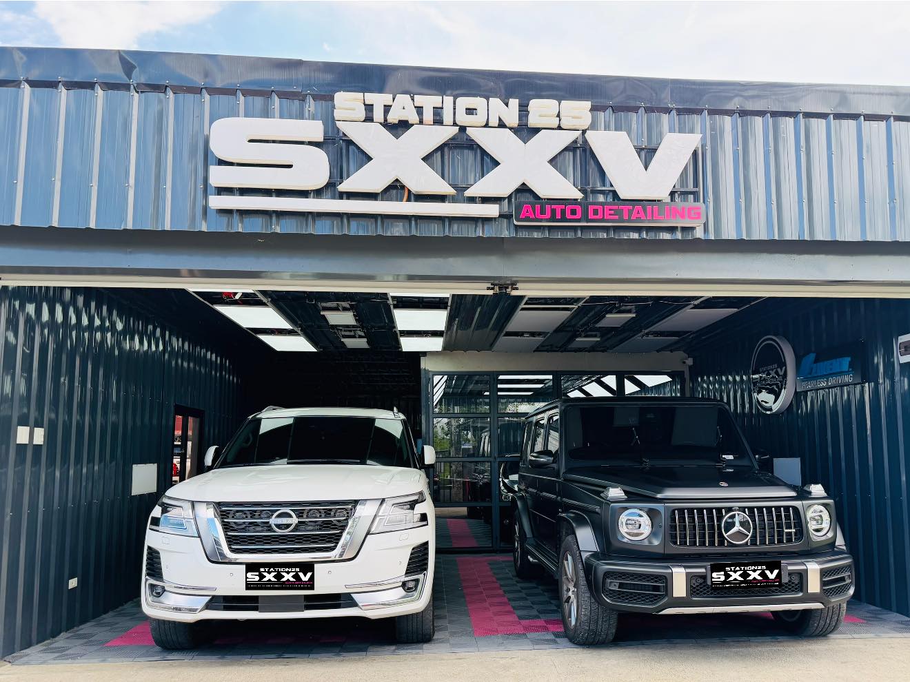 Vehicle before detailing service